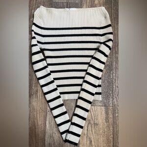 H&M Black and White Striped Long Sleeve Top